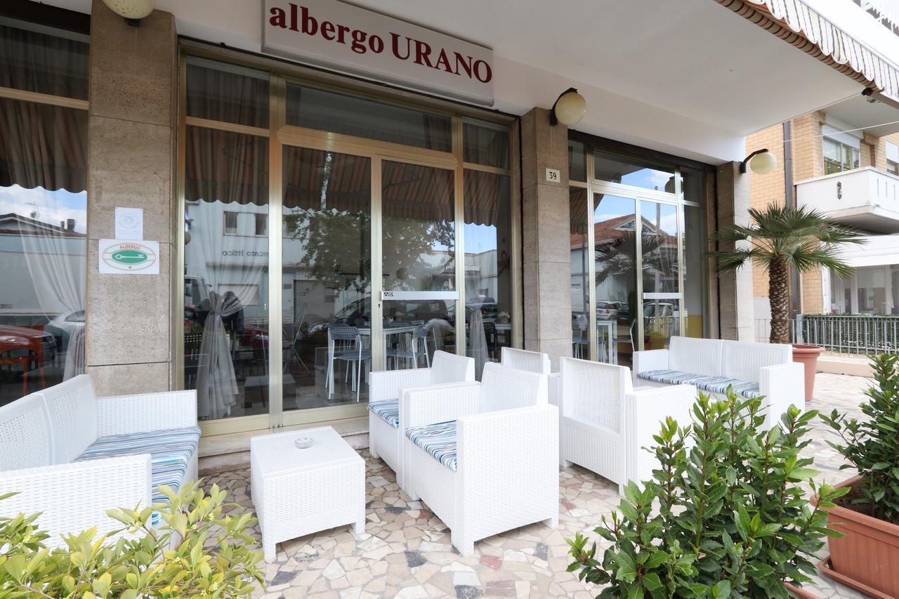 Hotel Urano Cattolica Exterior photo