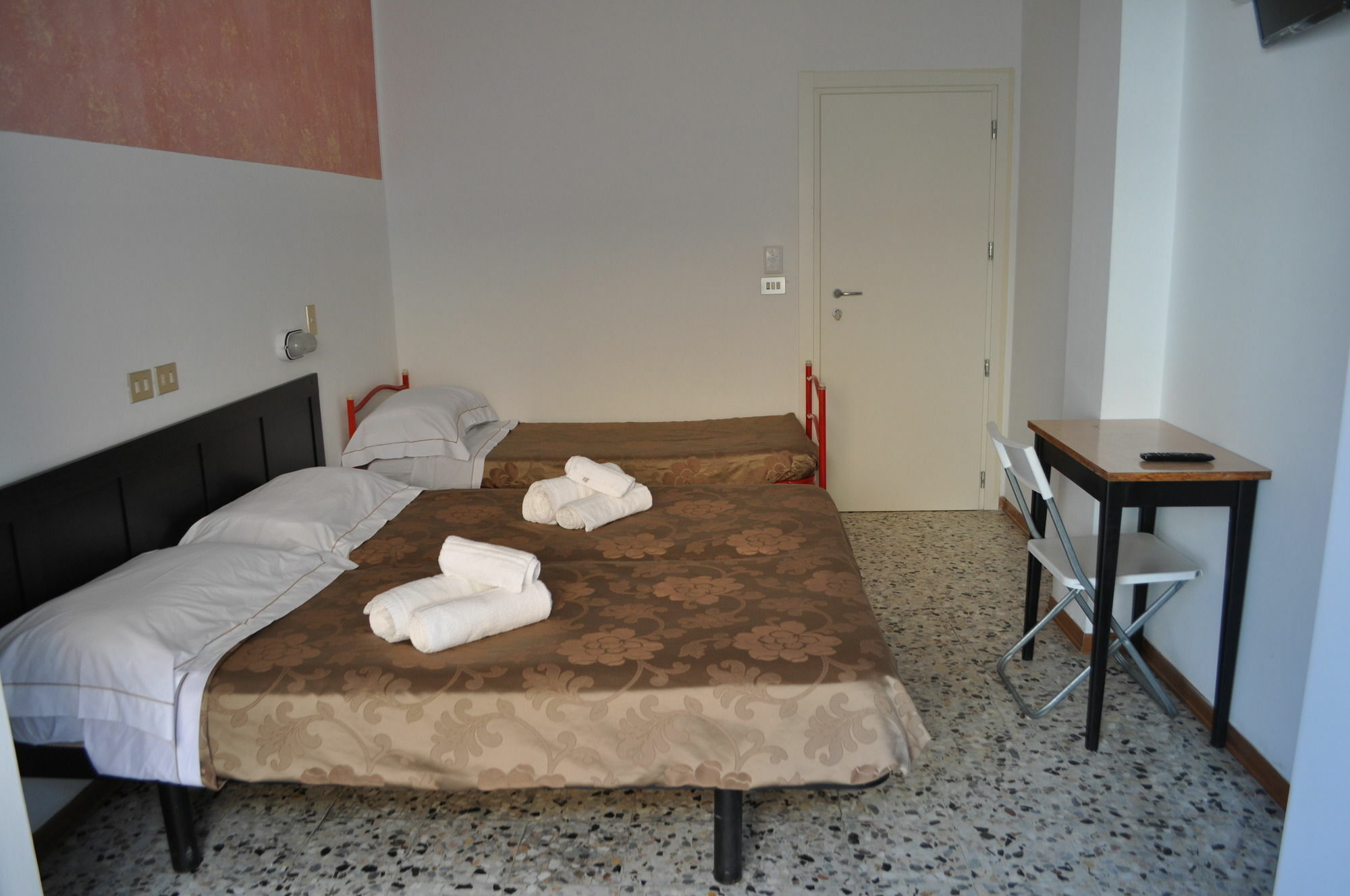 Hotel Urano Cattolica Exterior photo